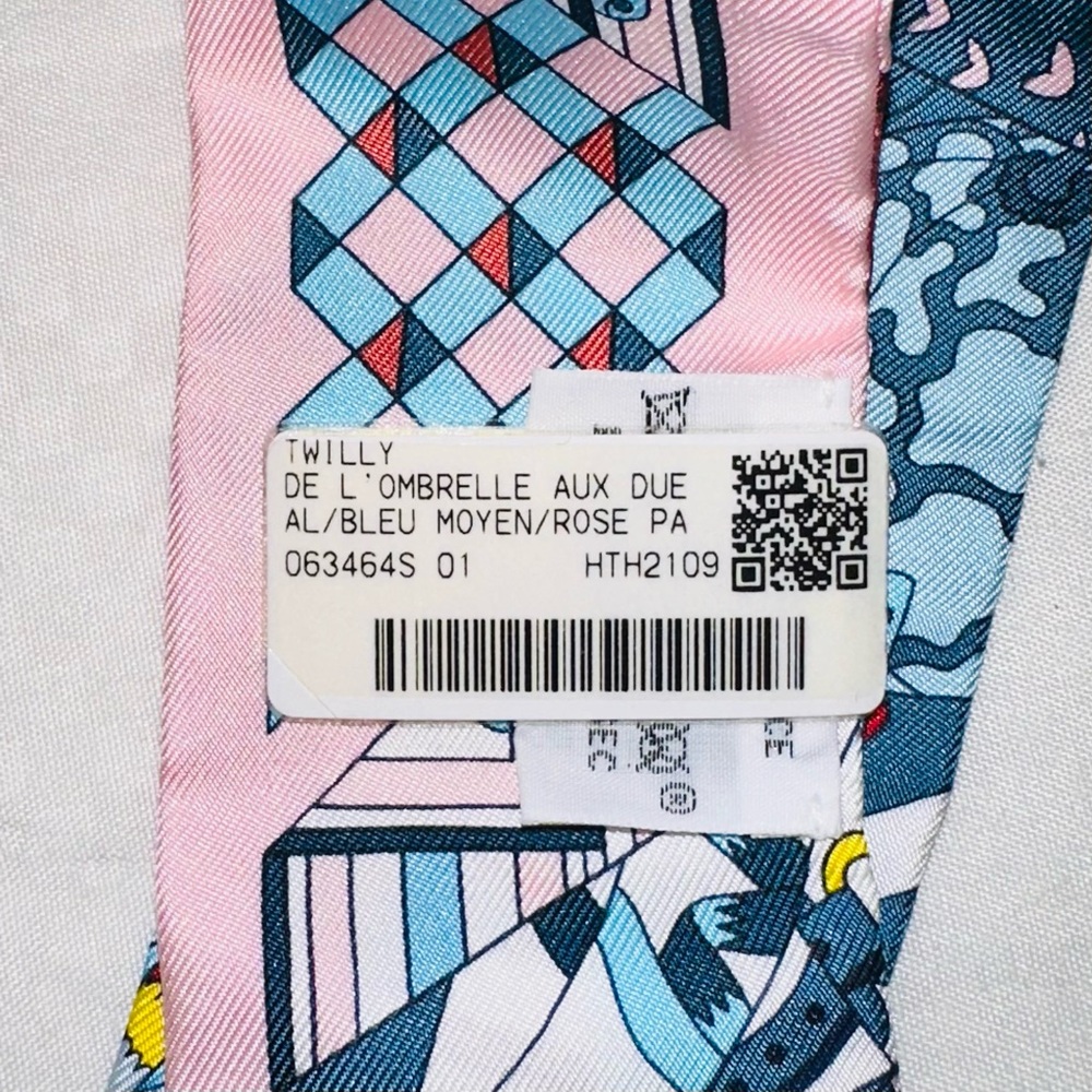 Hermes De l'Ombrelle aux Duels Twilly Scarf in Bleu Moyen / Rose Pale - Picture 4 of 4